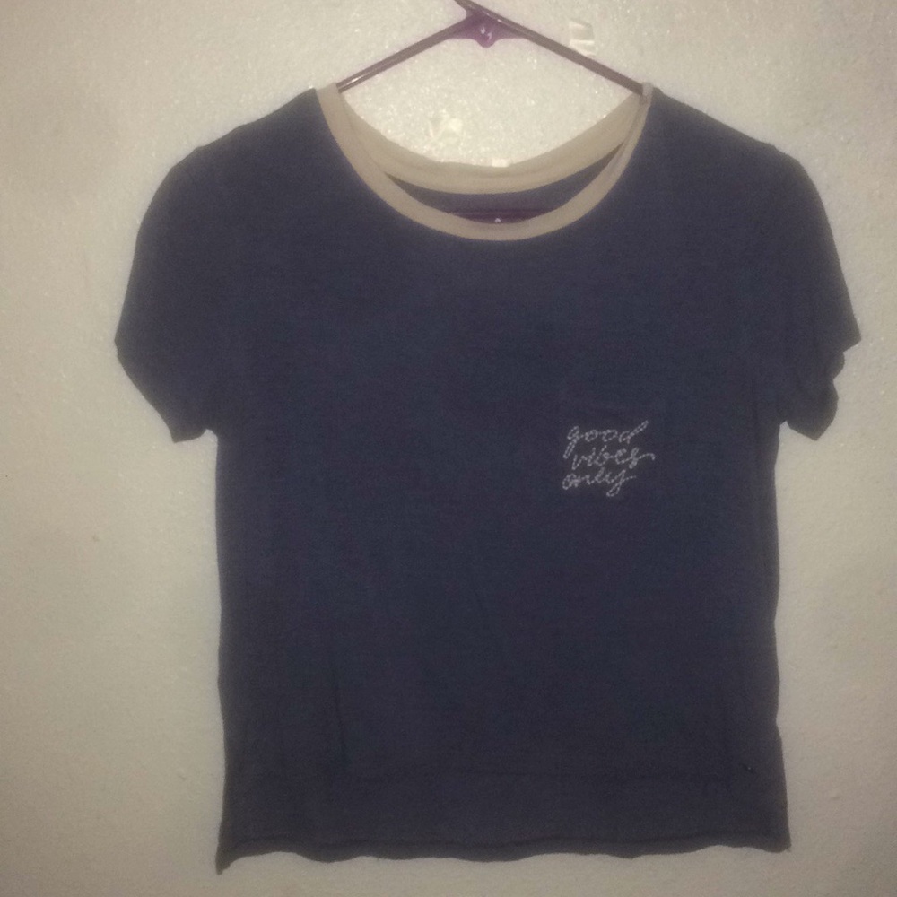 Blue good vibes only t shirt
